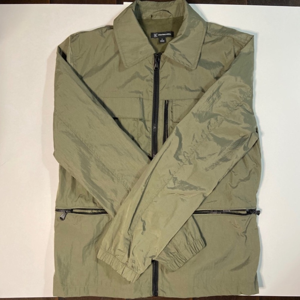 Green Collar Windbreaker Zipper Jacket - Picture 2 of 3